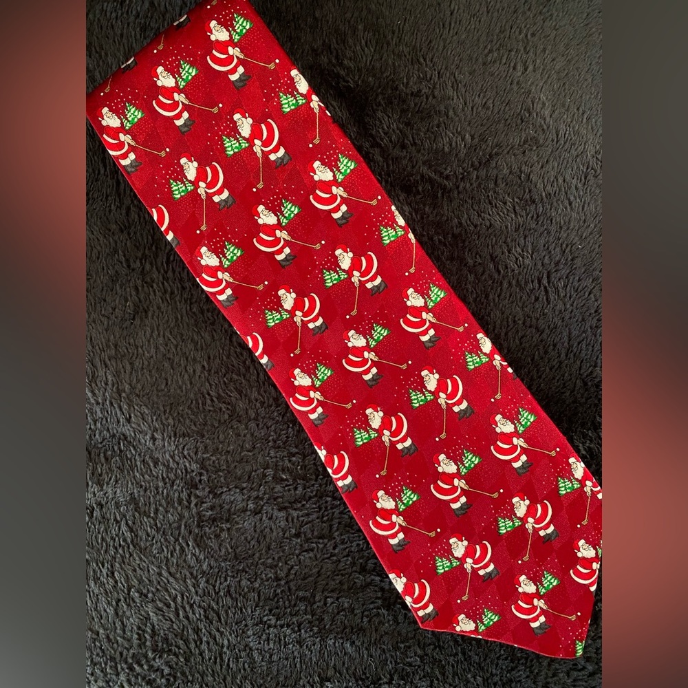 Holiday Traditions Santa Claus Silk Tie